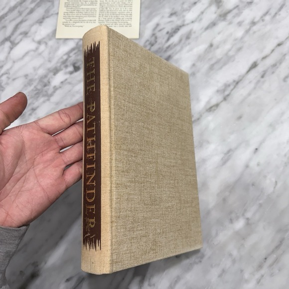 The Pathfinder James Fenimore Cooper Heritage Press Hardcover 1965 w/ Slipcase - Picture 11 of 16